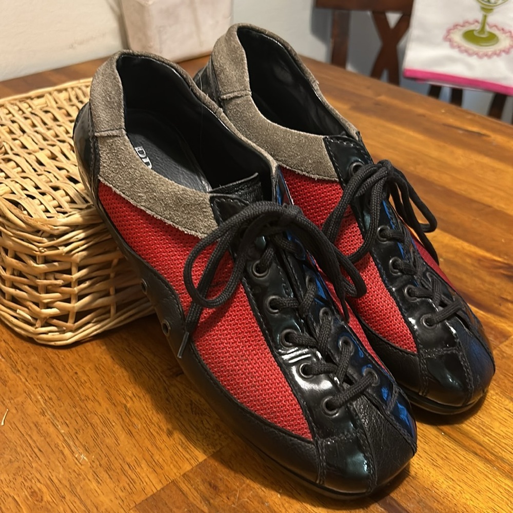 Prada Red/BlackGray Colorblock Low Trainers Lace Closure Athletic Shoes.